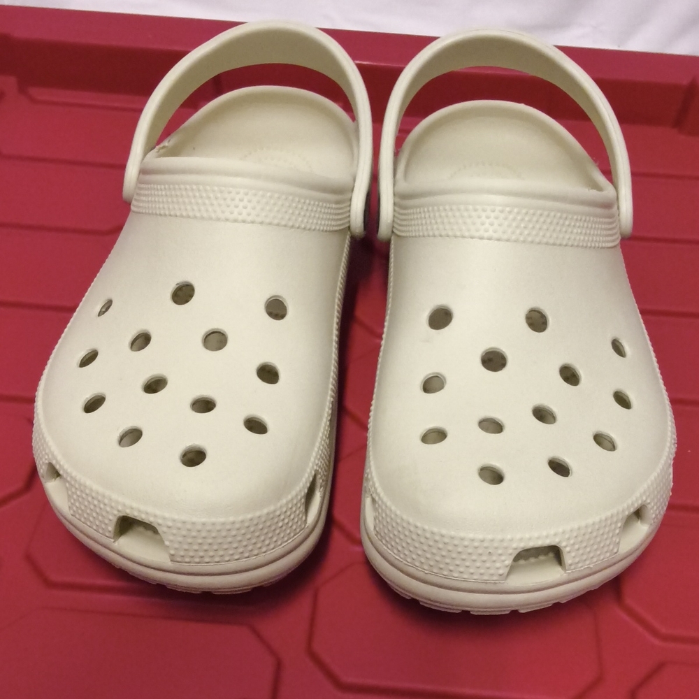 CROCS Classic Cream Clogs